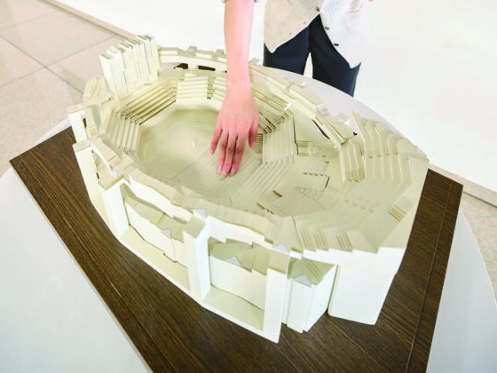 ミューザ川崎シンフォニーホールの触る模型
